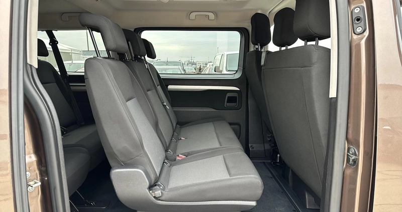Toyota Proace Verso cena 142900 przebieg: 97502, rok produkcji 2021 z Bodzentyn małe 352